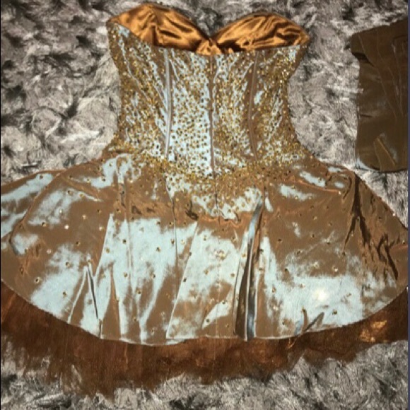 COPY - Short green/bronze sequin and beaded dress - Picture 5 of 5